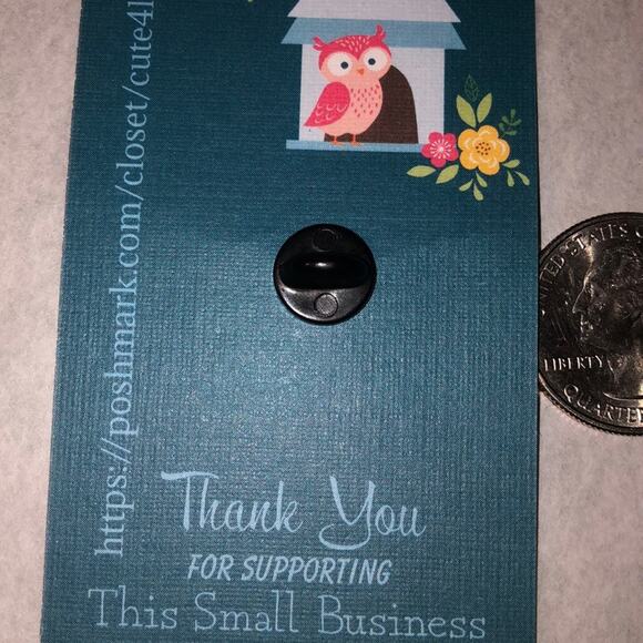 Frustrated with Work School Desk Pin Brooch - Picture 2 of 2